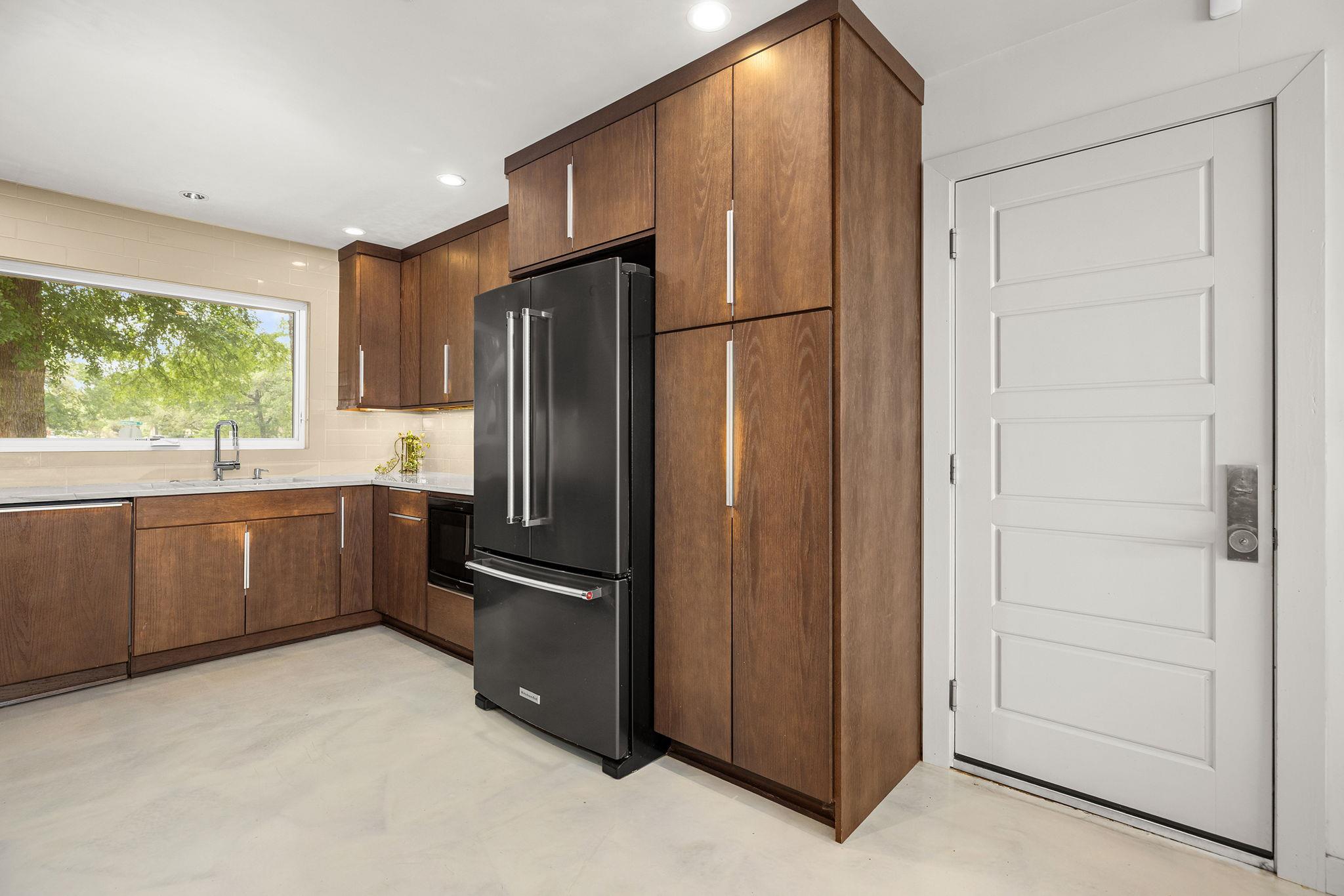 12907 Springvale Dr, Austin, TX 78729