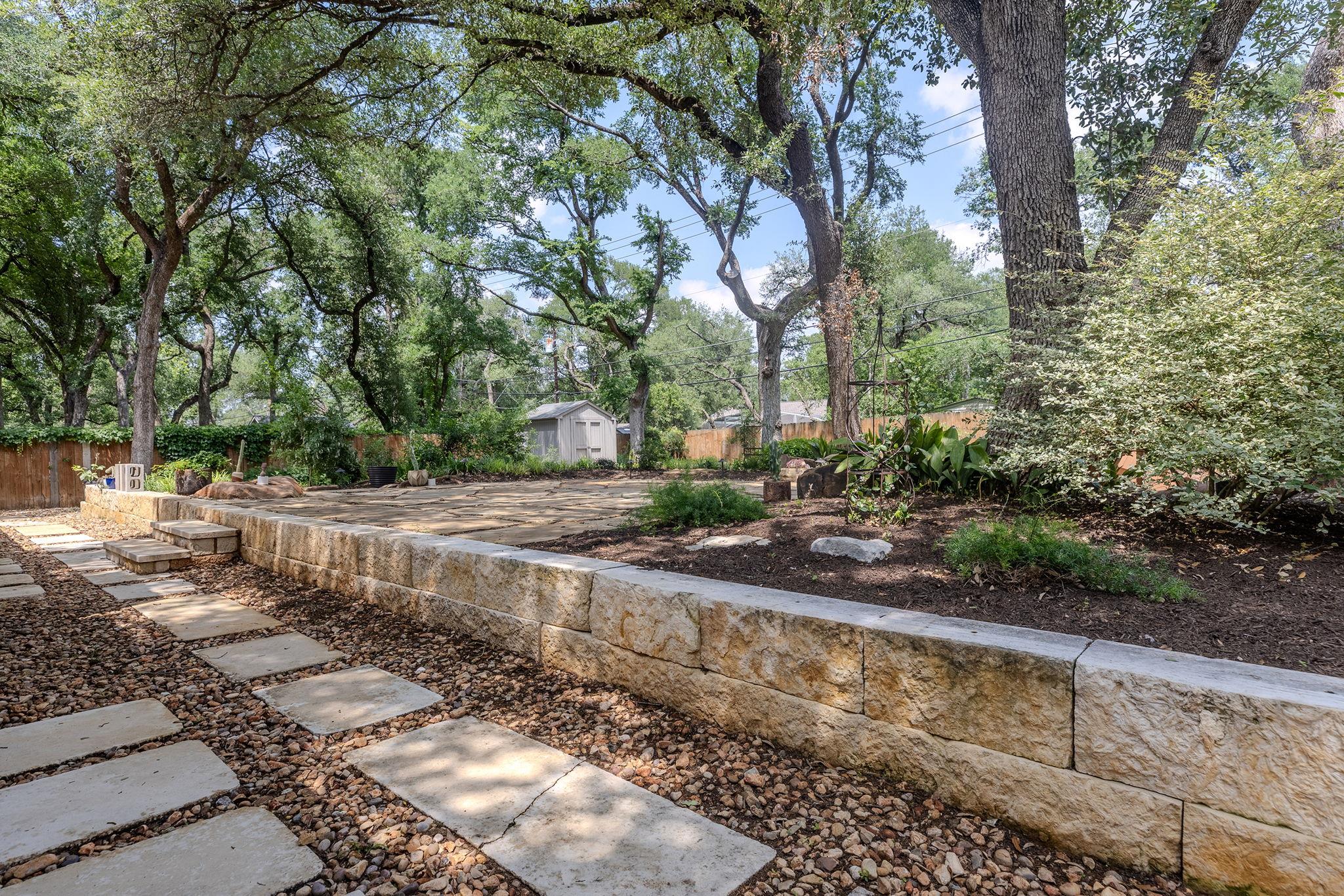 12907 Springvale Dr, Austin, TX 78729