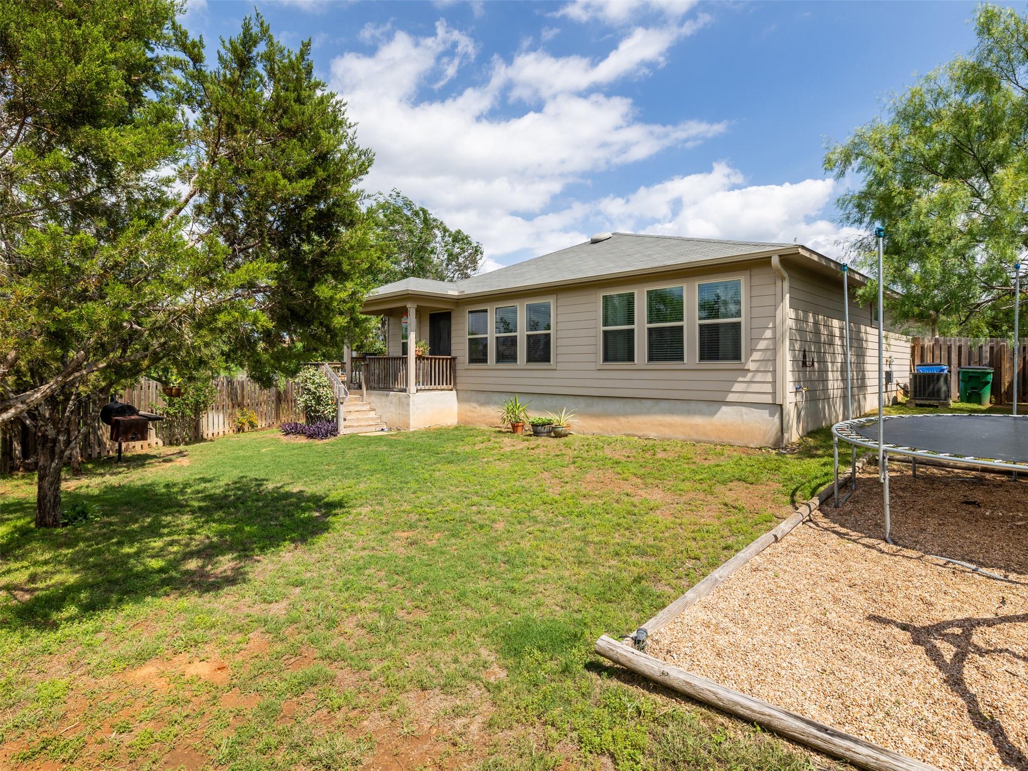 2302 Patriot Dr, Lago Vista, TX 78645