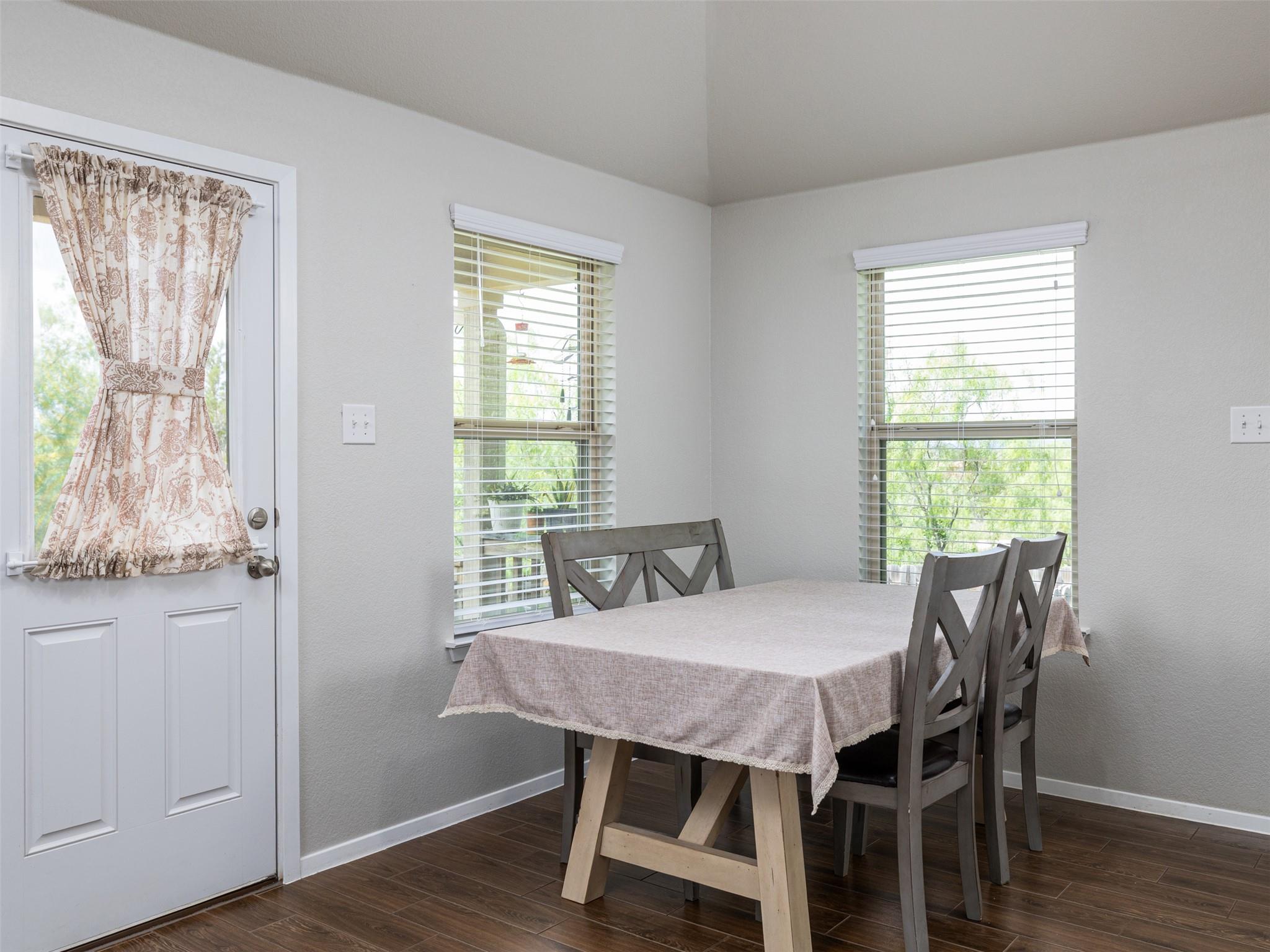 2302 Patriot Dr, Lago Vista, TX 78645