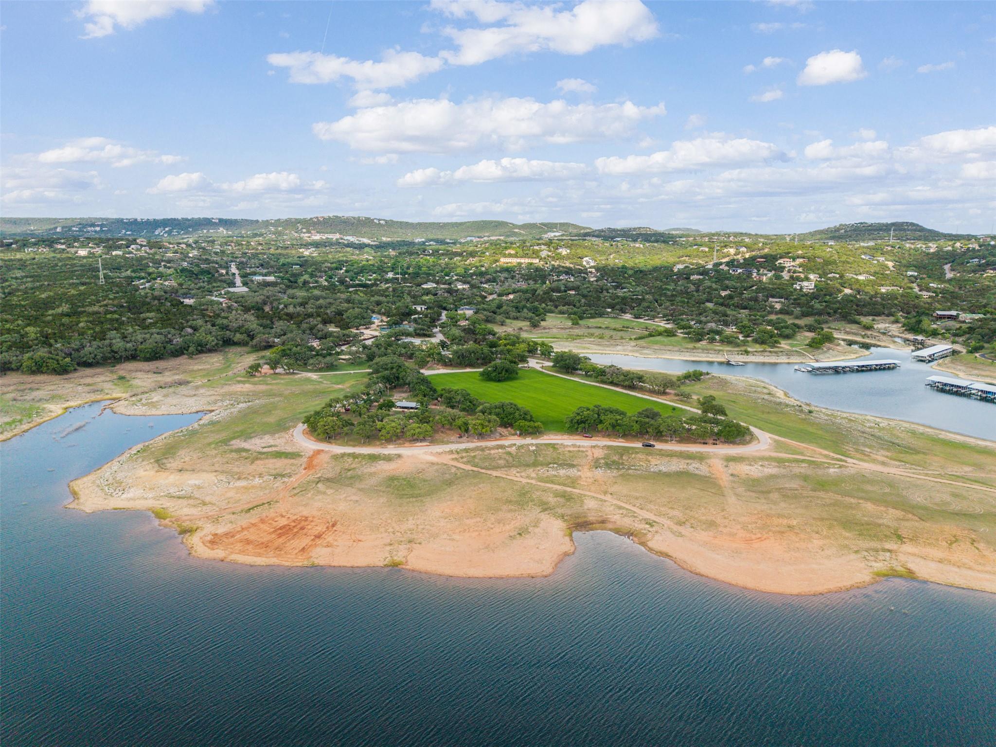 2302 Patriot Dr, Lago Vista, TX 78645