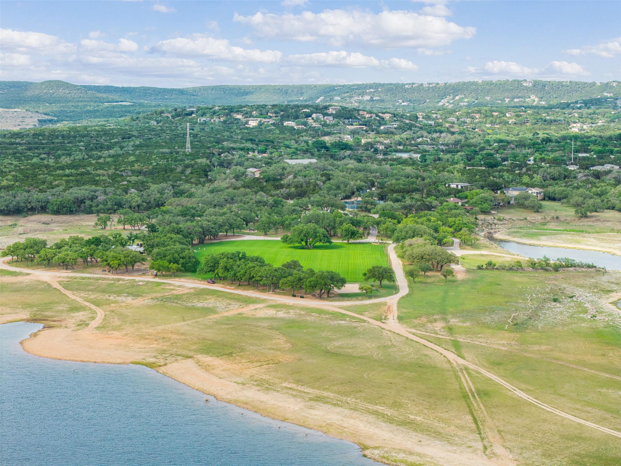 2302 Patriot Dr, Lago Vista, TX 78645