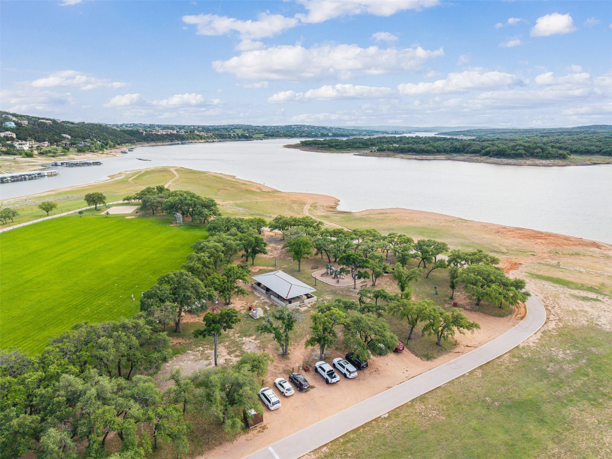 2302 Patriot Dr, Lago Vista, TX 78645