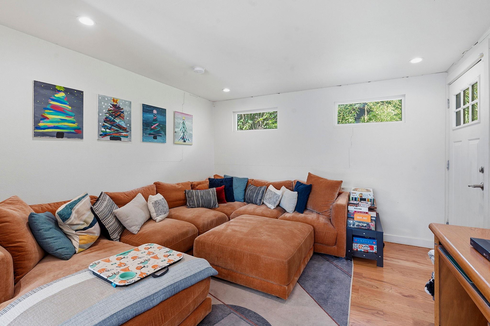 2800 W 50th St, Austin, TX 78731