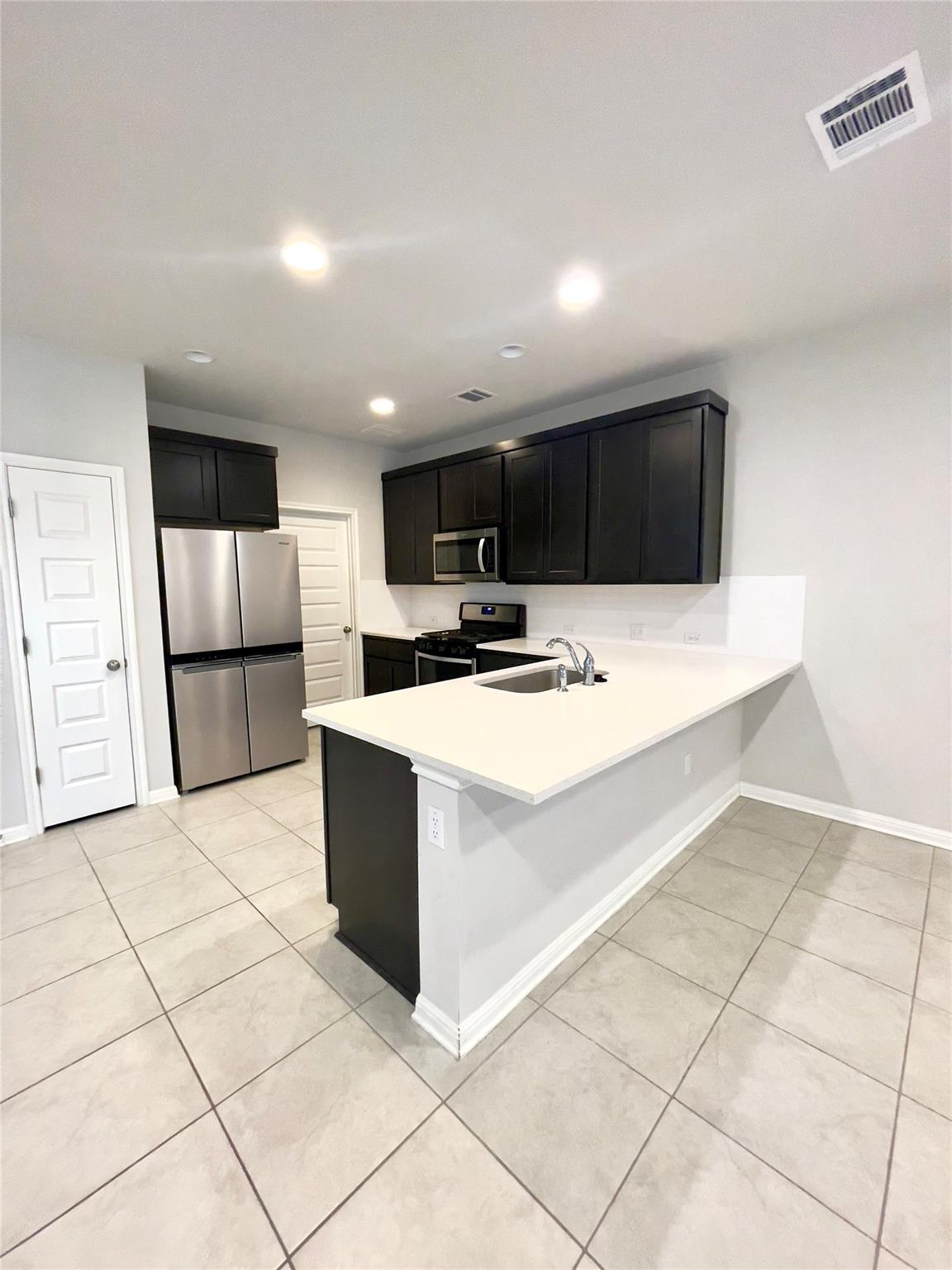 1725 Fountain Bridge Dr, Leander, TX 78641