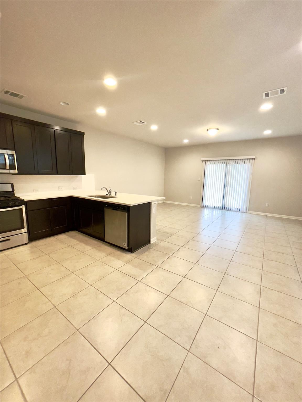 1725 Fountain Bridge Dr, Leander, TX 78641