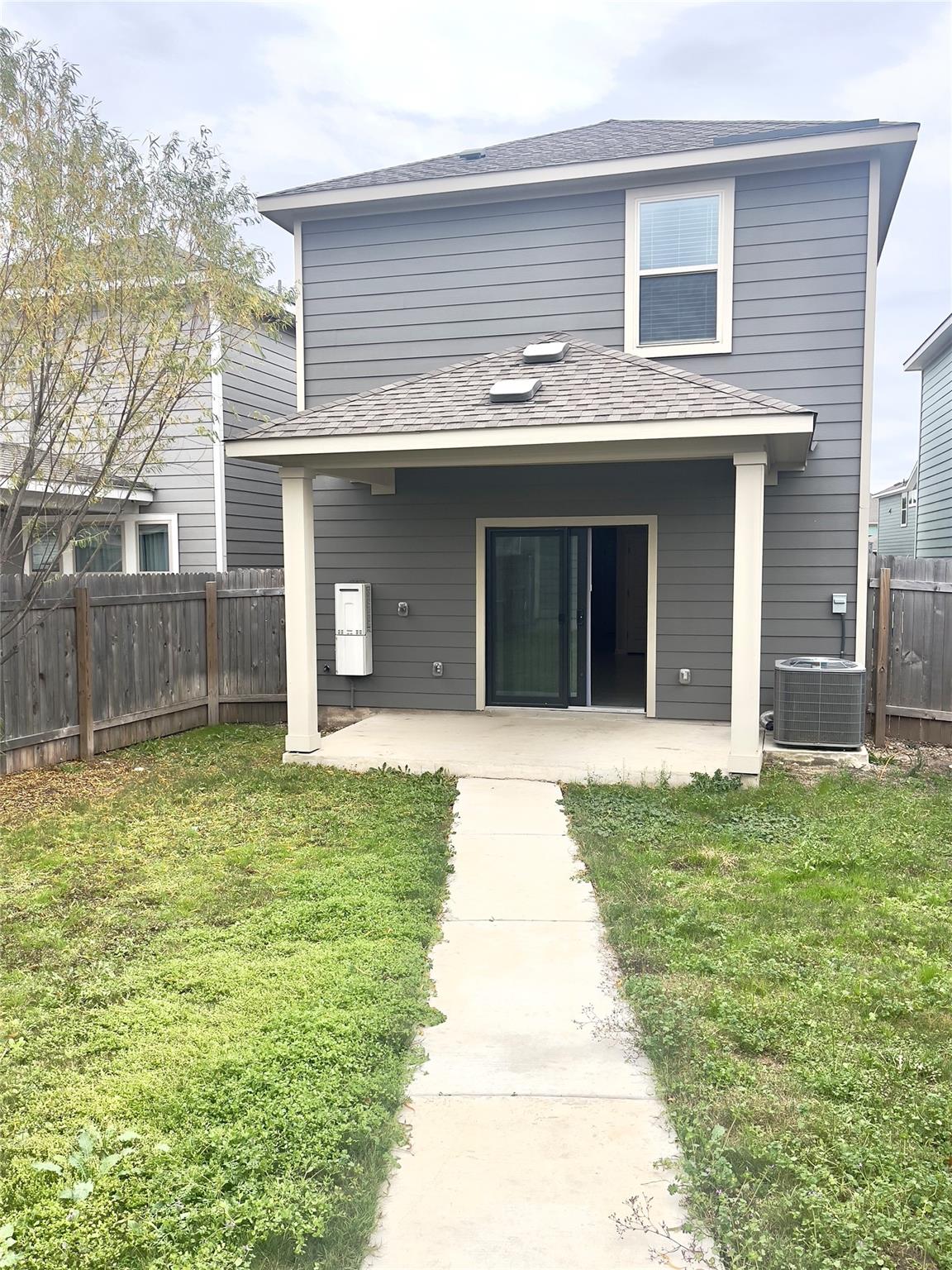 1725 Fountain Bridge Dr, Leander, TX 78641