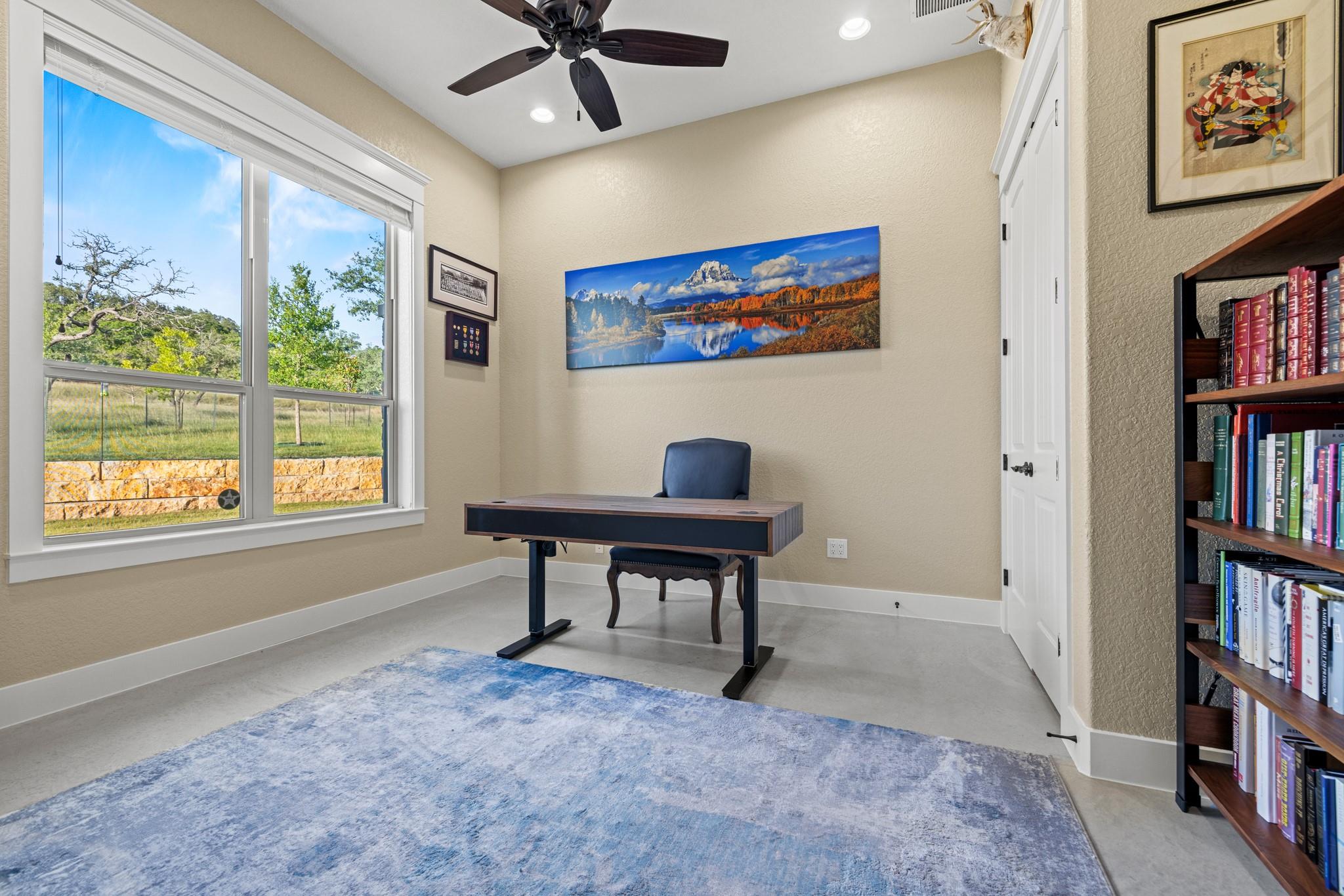 273 Admiral Heights Blvd, Fredericksburg, TX 78624