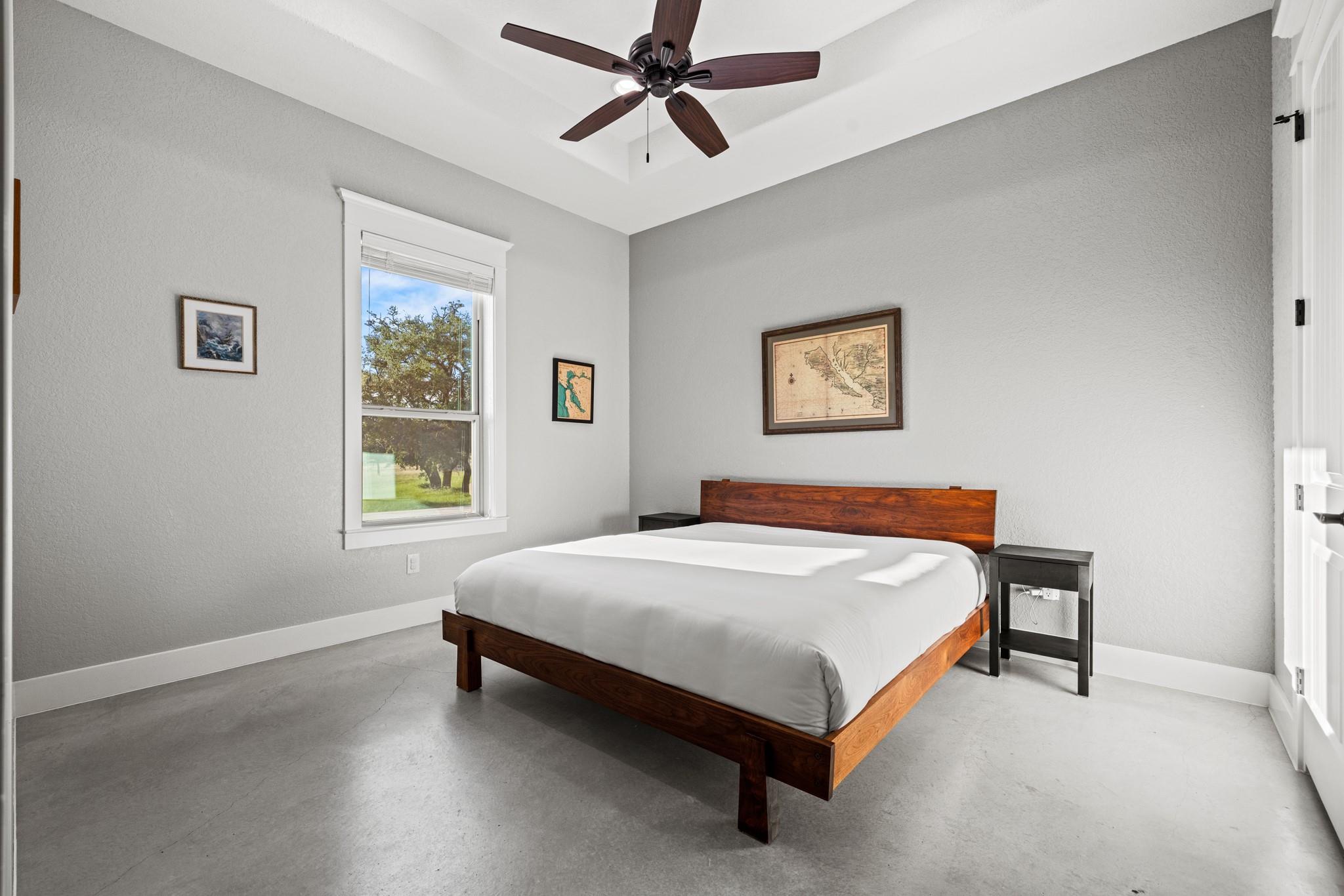 273 Admiral Heights Blvd, Fredericksburg, TX 78624