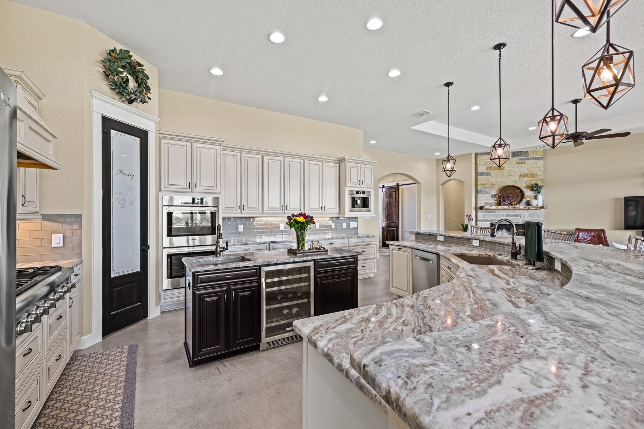 273 Admiral Heights Blvd, Fredericksburg, TX 78624