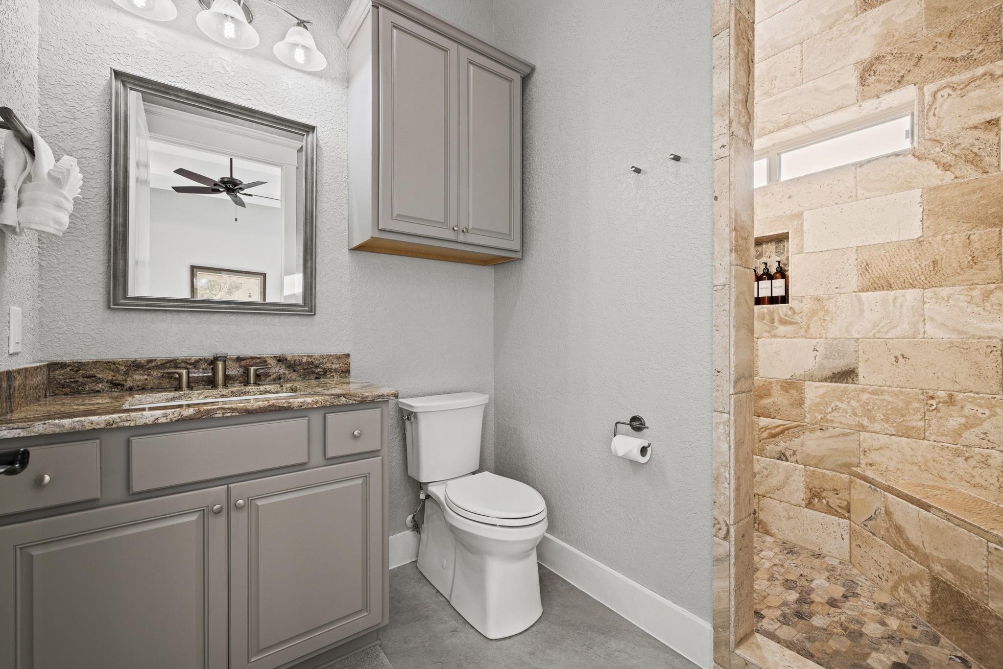 273 Admiral Heights Blvd, Fredericksburg, TX 78624