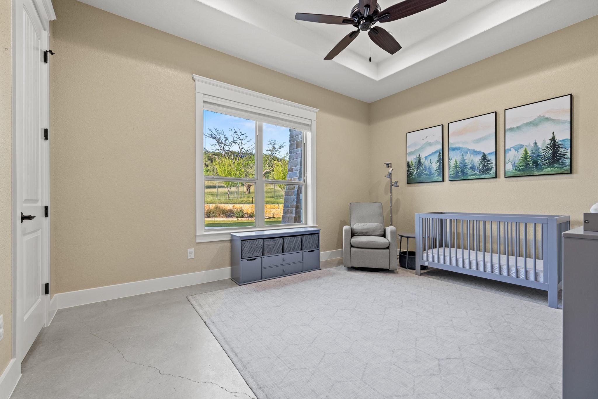 273 Admiral Heights Blvd, Fredericksburg, TX 78624