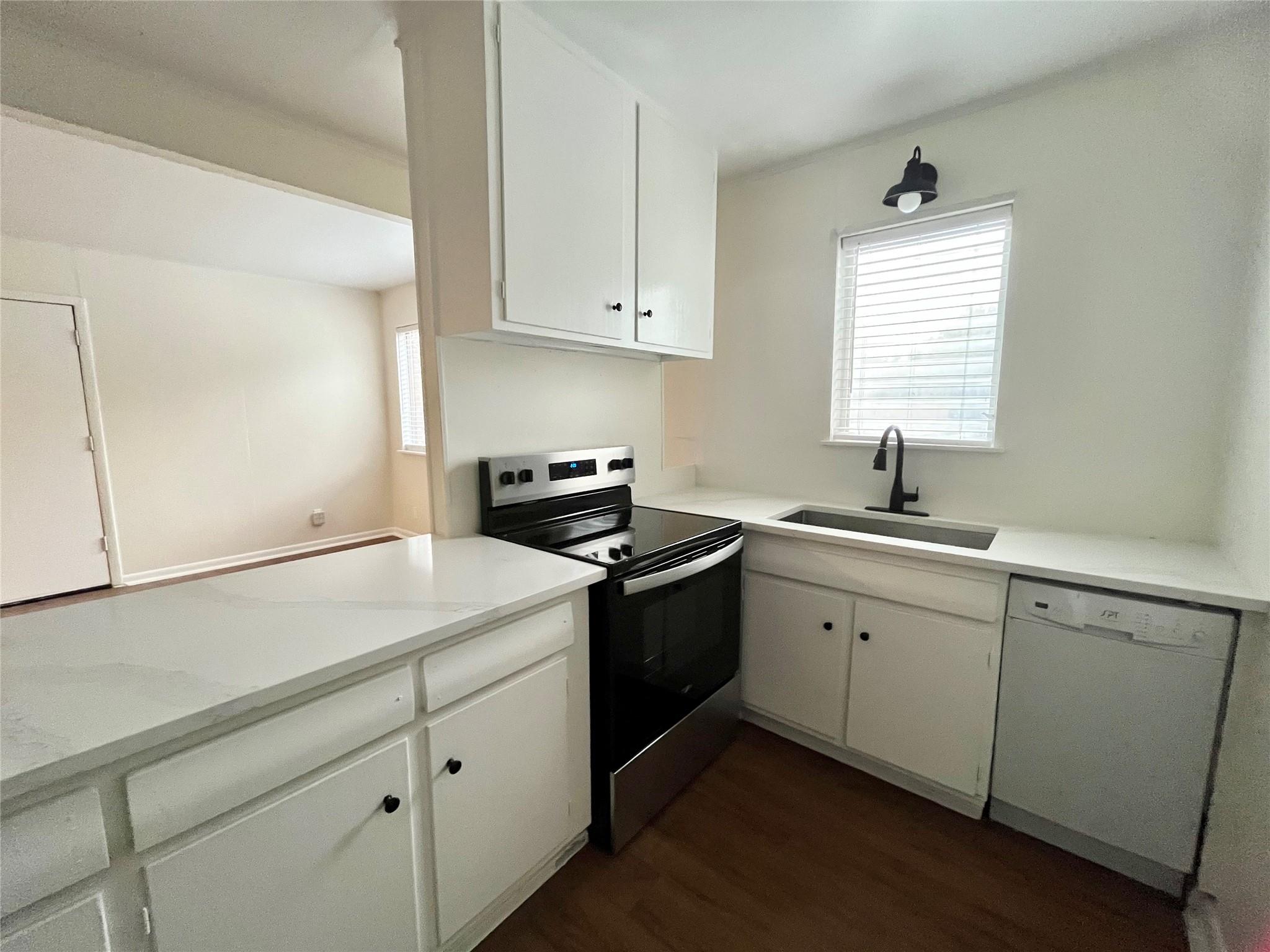 3304 Red River St # 101, Austin, TX 78705