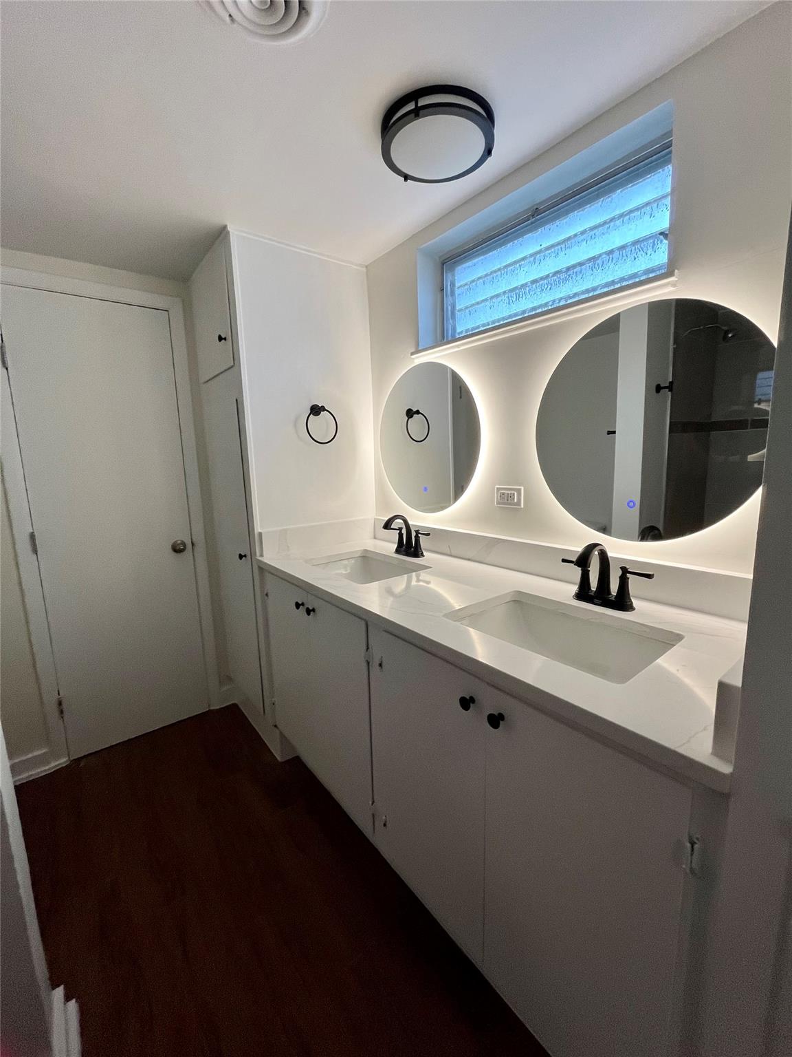 3304 Red River St # 101, Austin, TX 78705