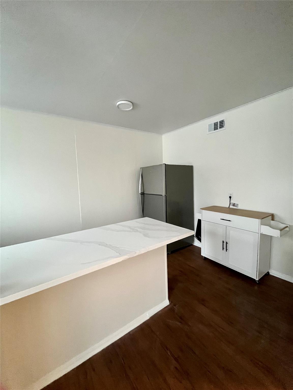 3304 Red River St # 101, Austin, TX 78705