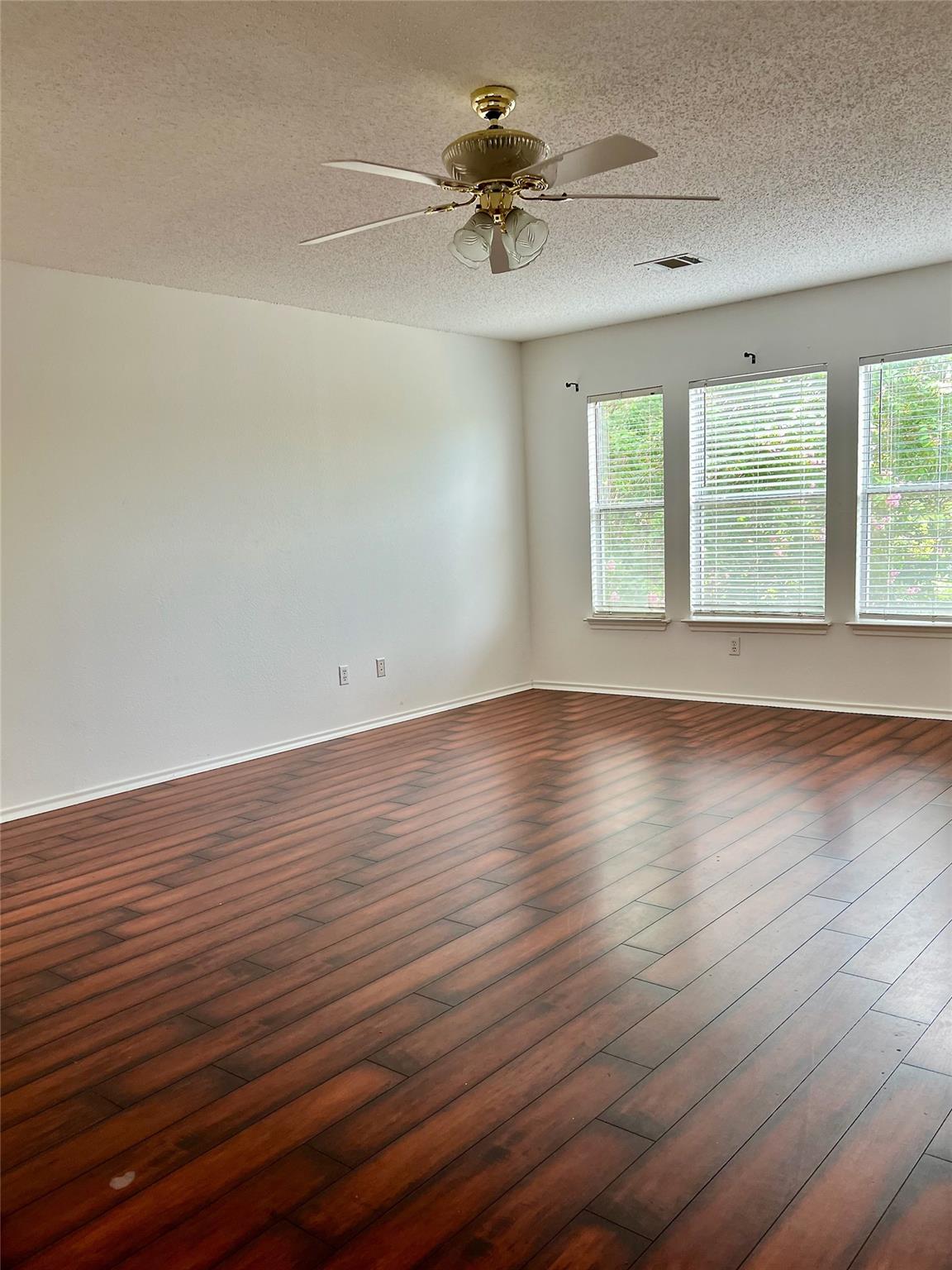 1910 Marysol Trl, Cedar Park, TX 78613