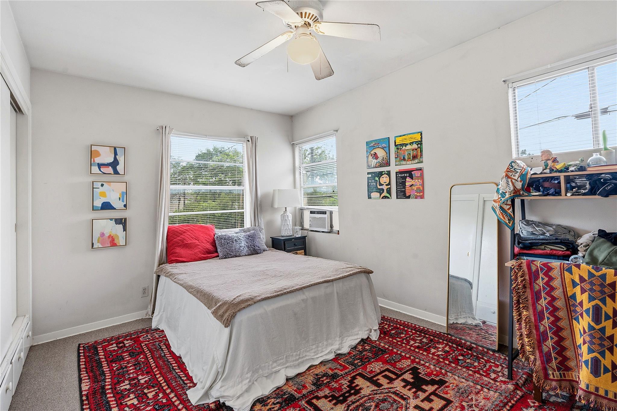 609 Carolyn Ave, Austin, TX 78705