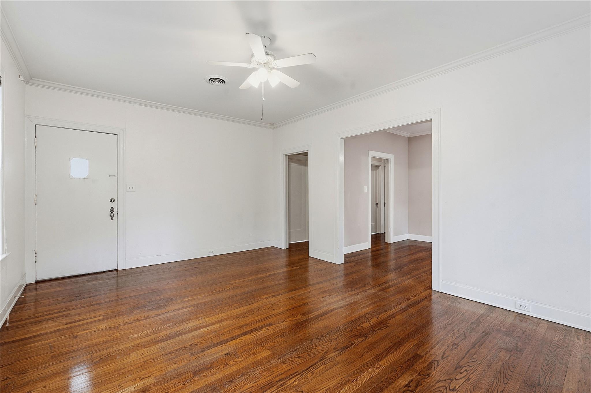 609 Carolyn Ave, Austin, TX 78705