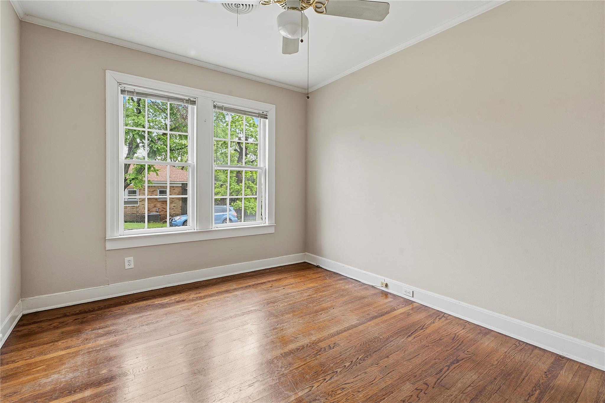 609 Carolyn Ave, Austin, TX 78705