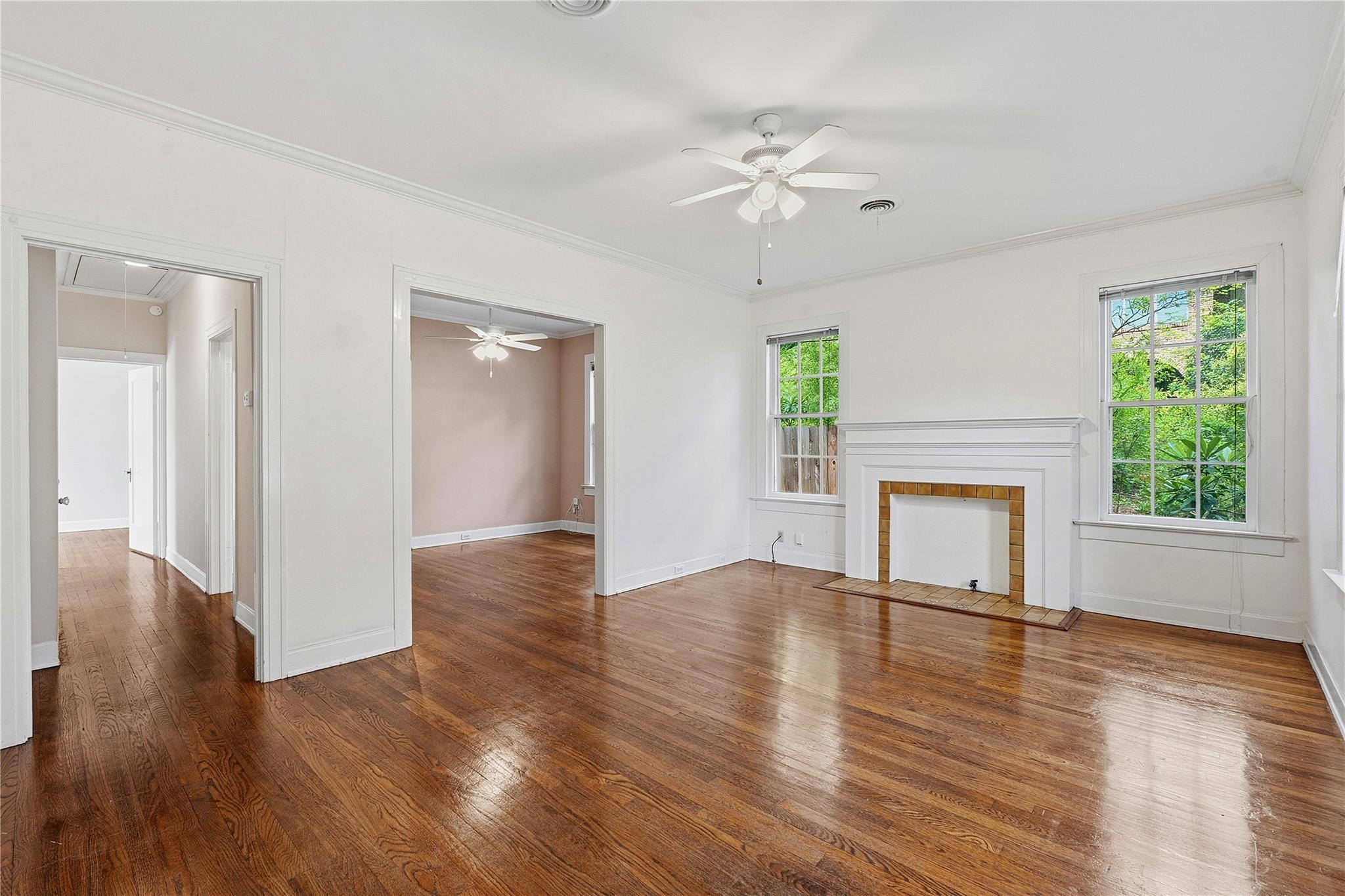 609 Carolyn Ave, Austin, TX 78705