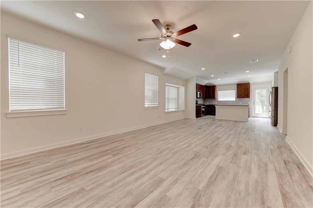 1328 Kneehigh Dr, Georgetown, TX 76833