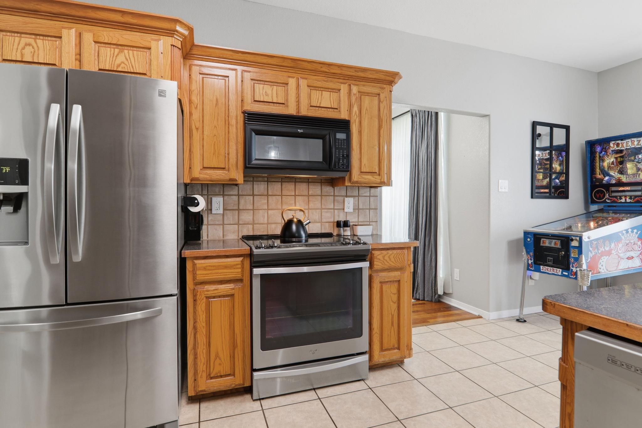 1398 County Road 3152, Kempner, TX 76539