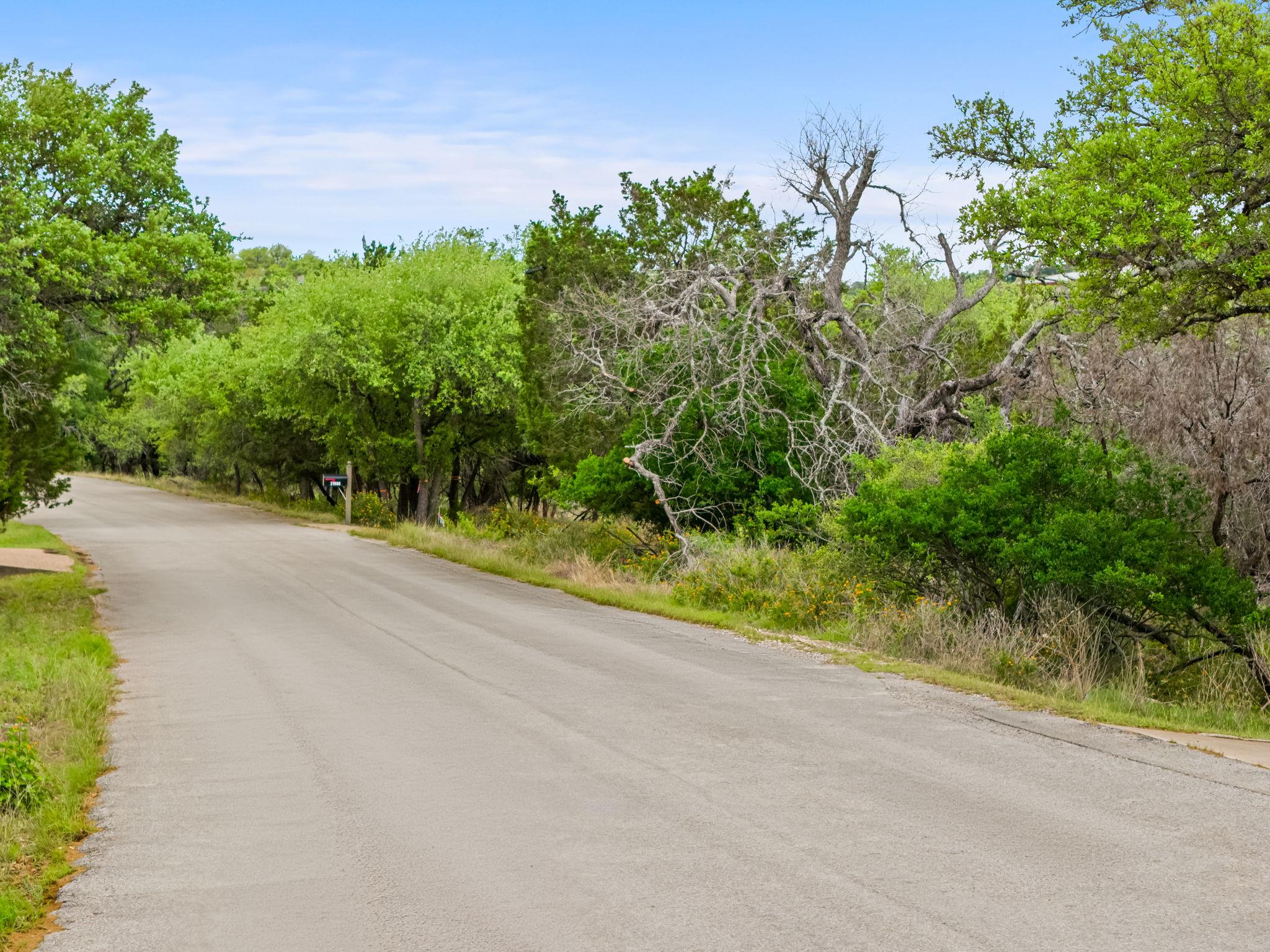 21909 Mockingbird St, Lago Vista, TX 78645