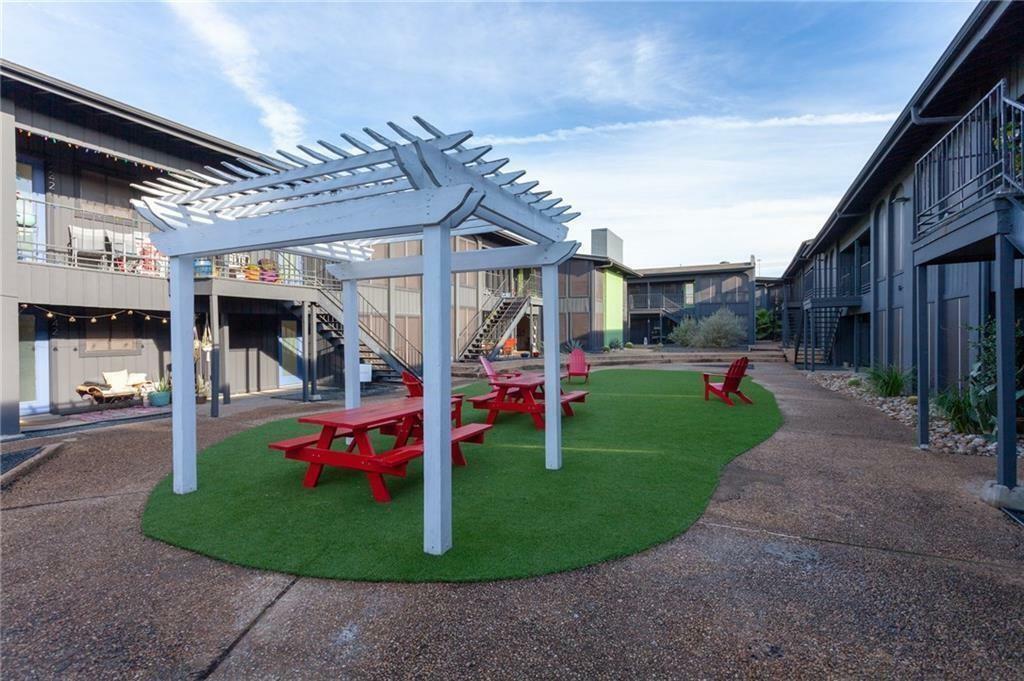 909 Reinli St # 103, Austin, TX 78751