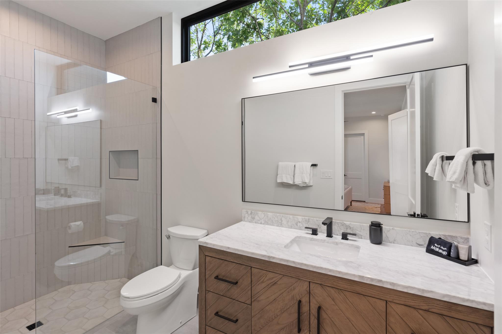 613 Lake St, Kingsland, TX 78639