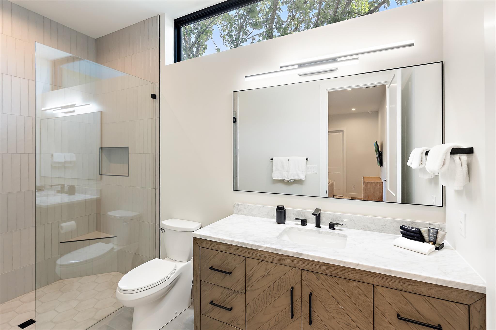 613 Lake St, Kingsland, TX 78639