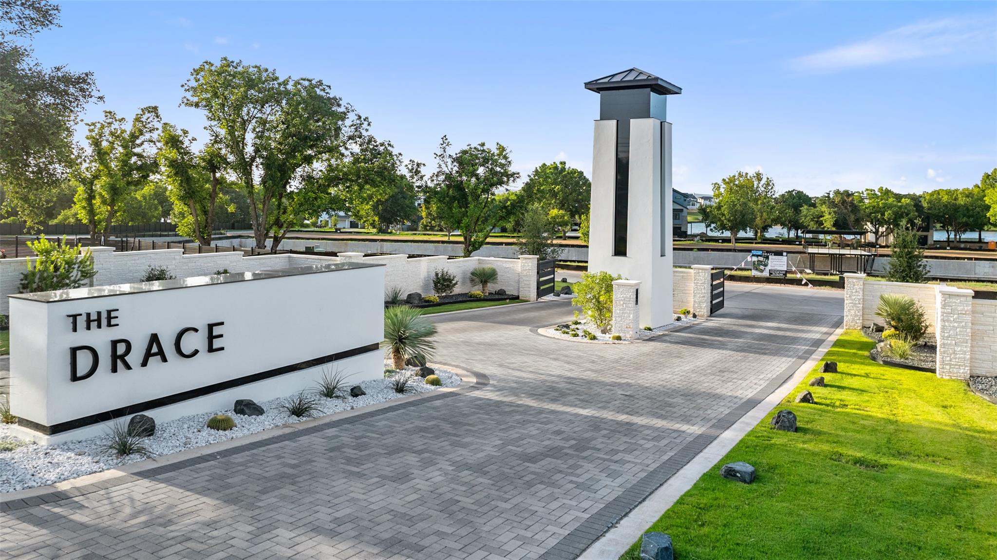 613 Lake St, Kingsland, TX 78639