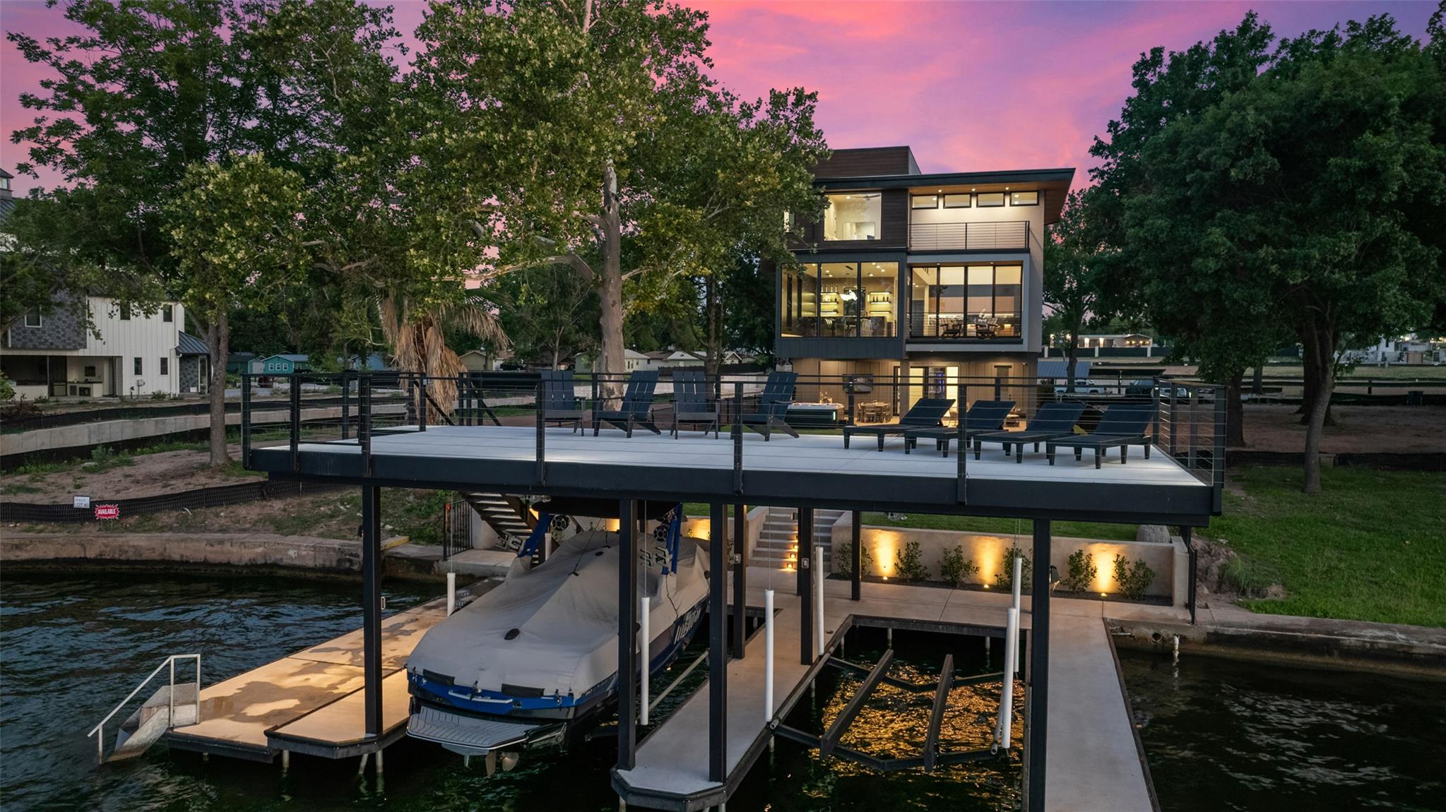 613 Lake St, Kingsland, TX 78639