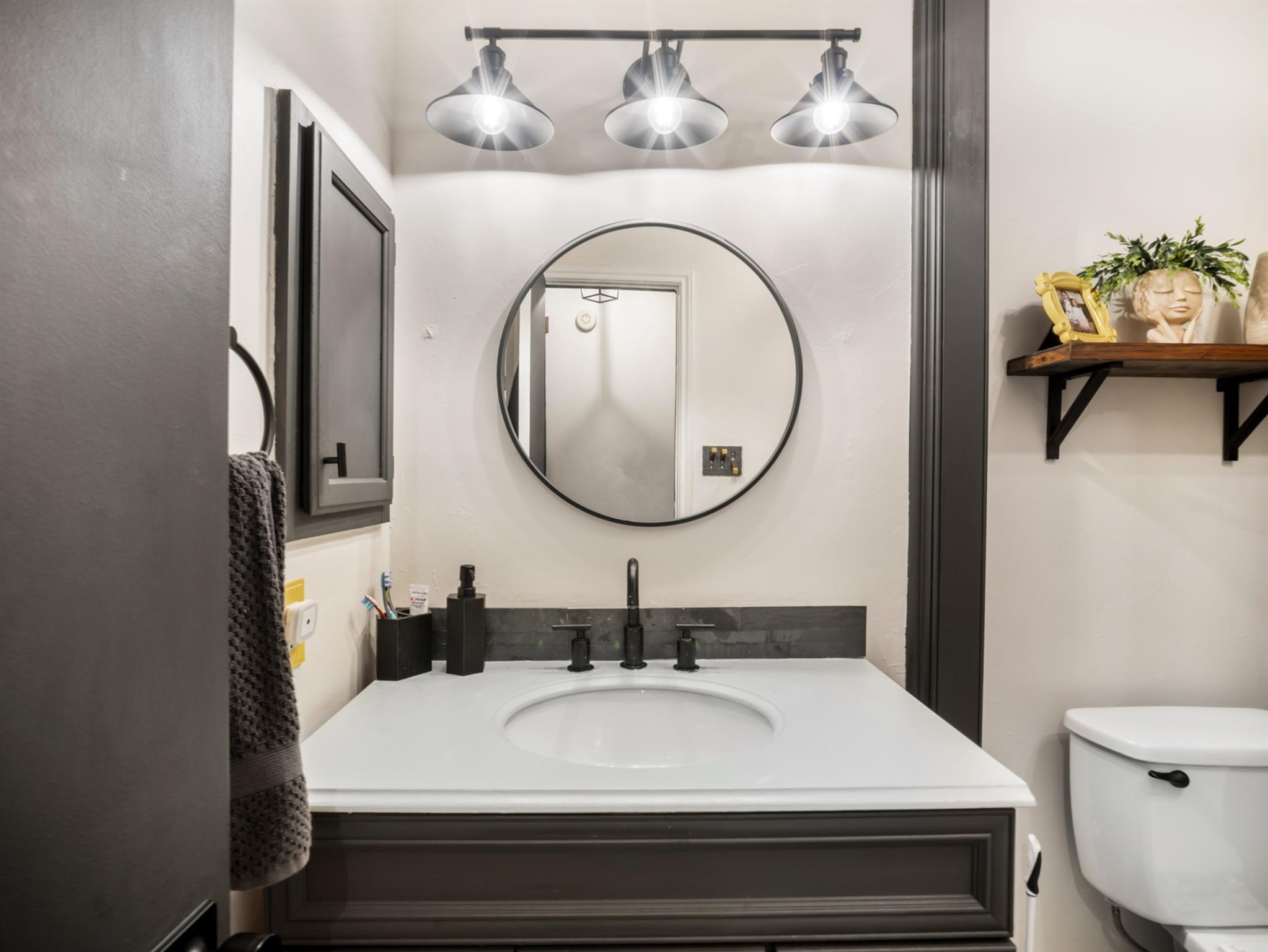 505 Eaglecreek Dr, Leander, TX 78641