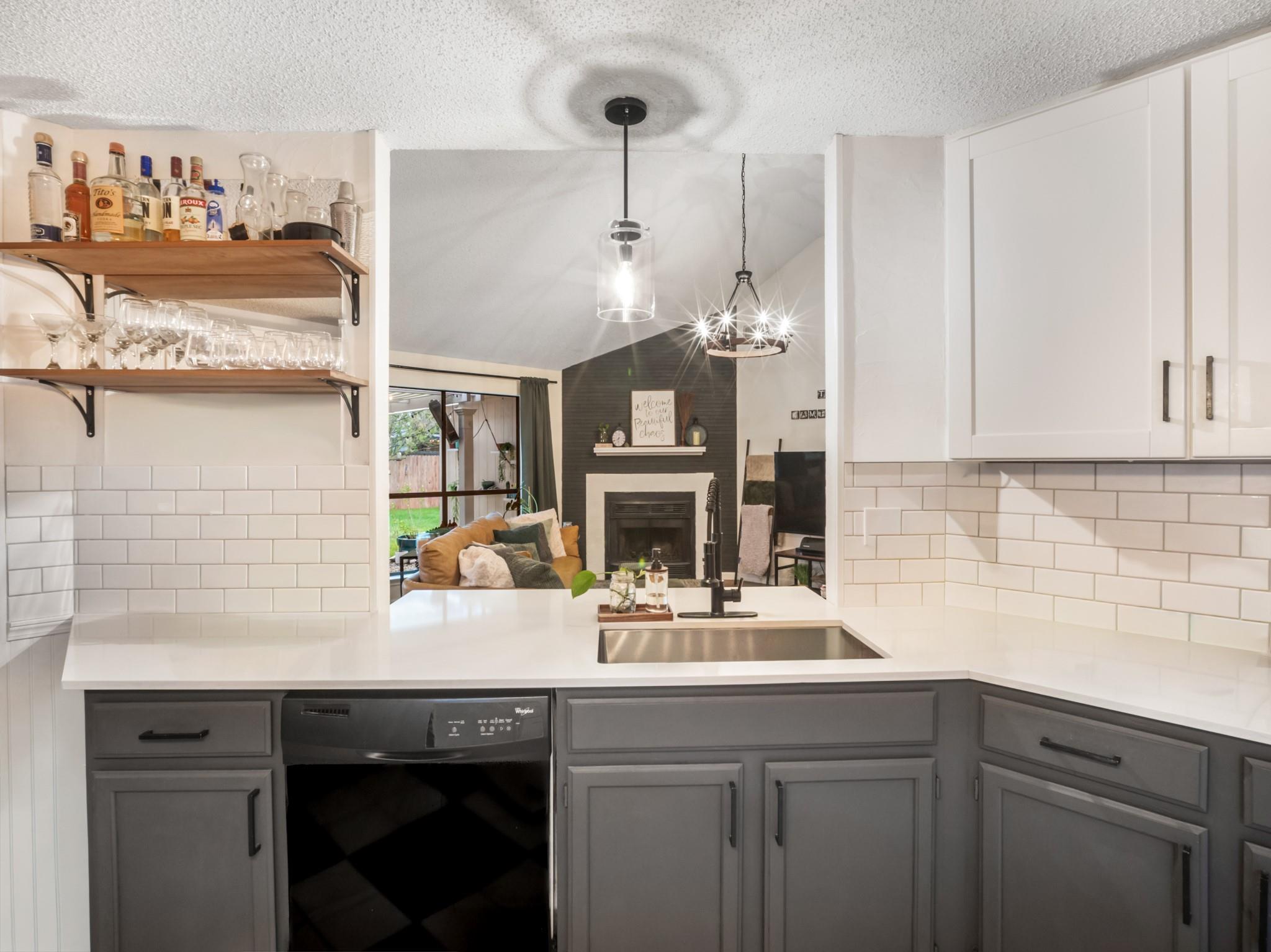 505 Eaglecreek Dr, Leander, TX 78641