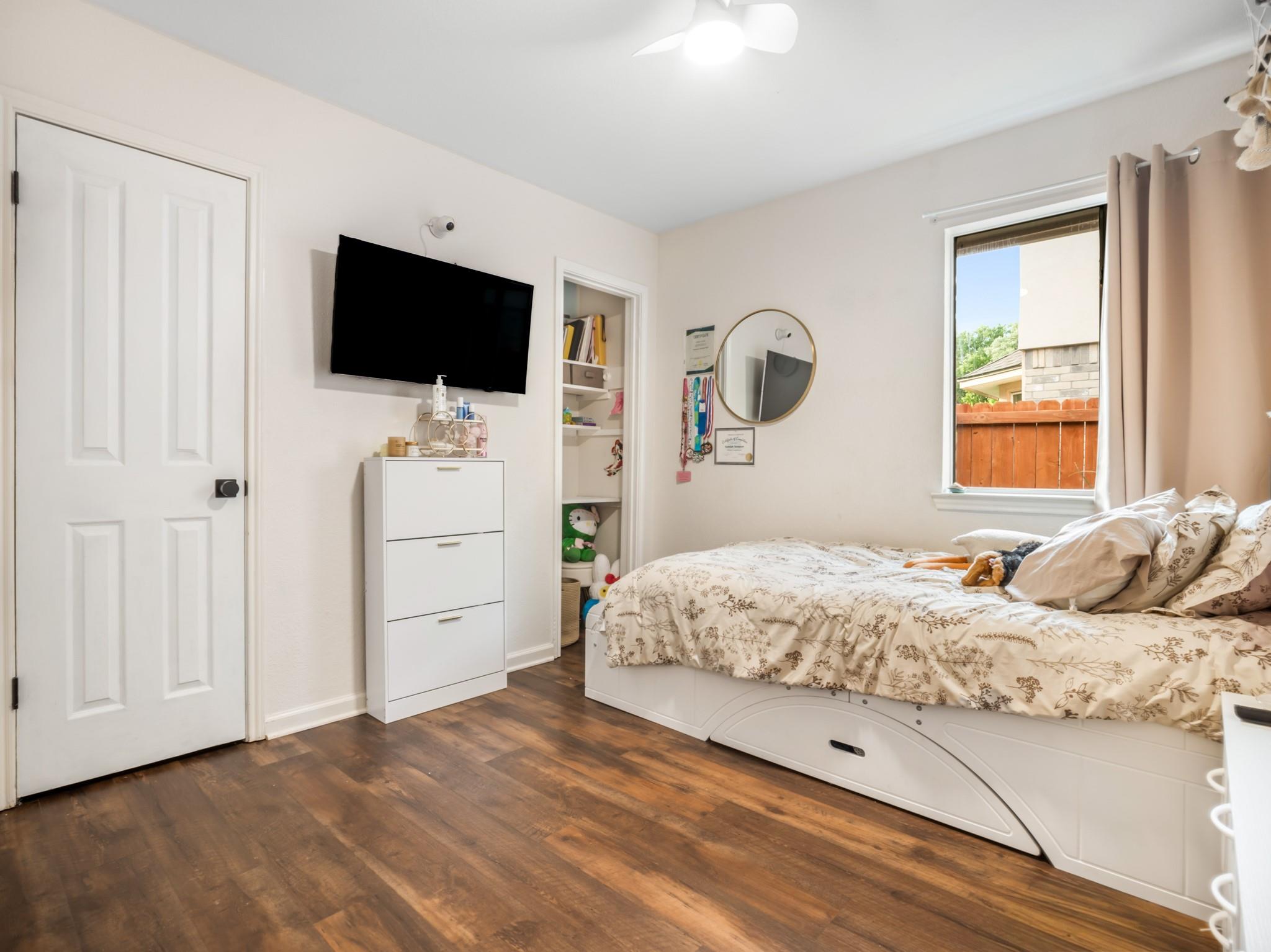 505 Eaglecreek Dr, Leander, TX 78641