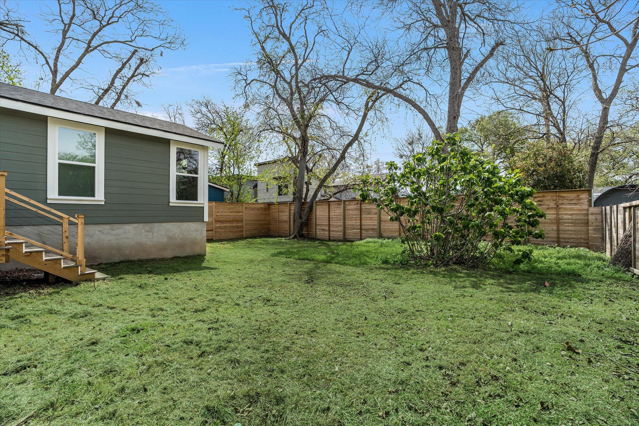 1009 Karen Ave, Austin, TX 78757