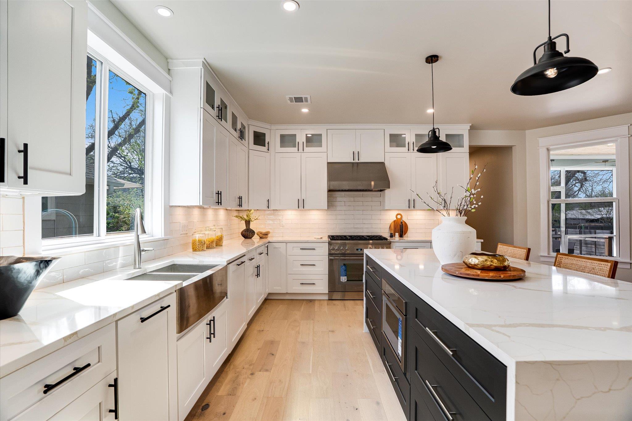 1009 Karen Ave, Austin, TX 78757