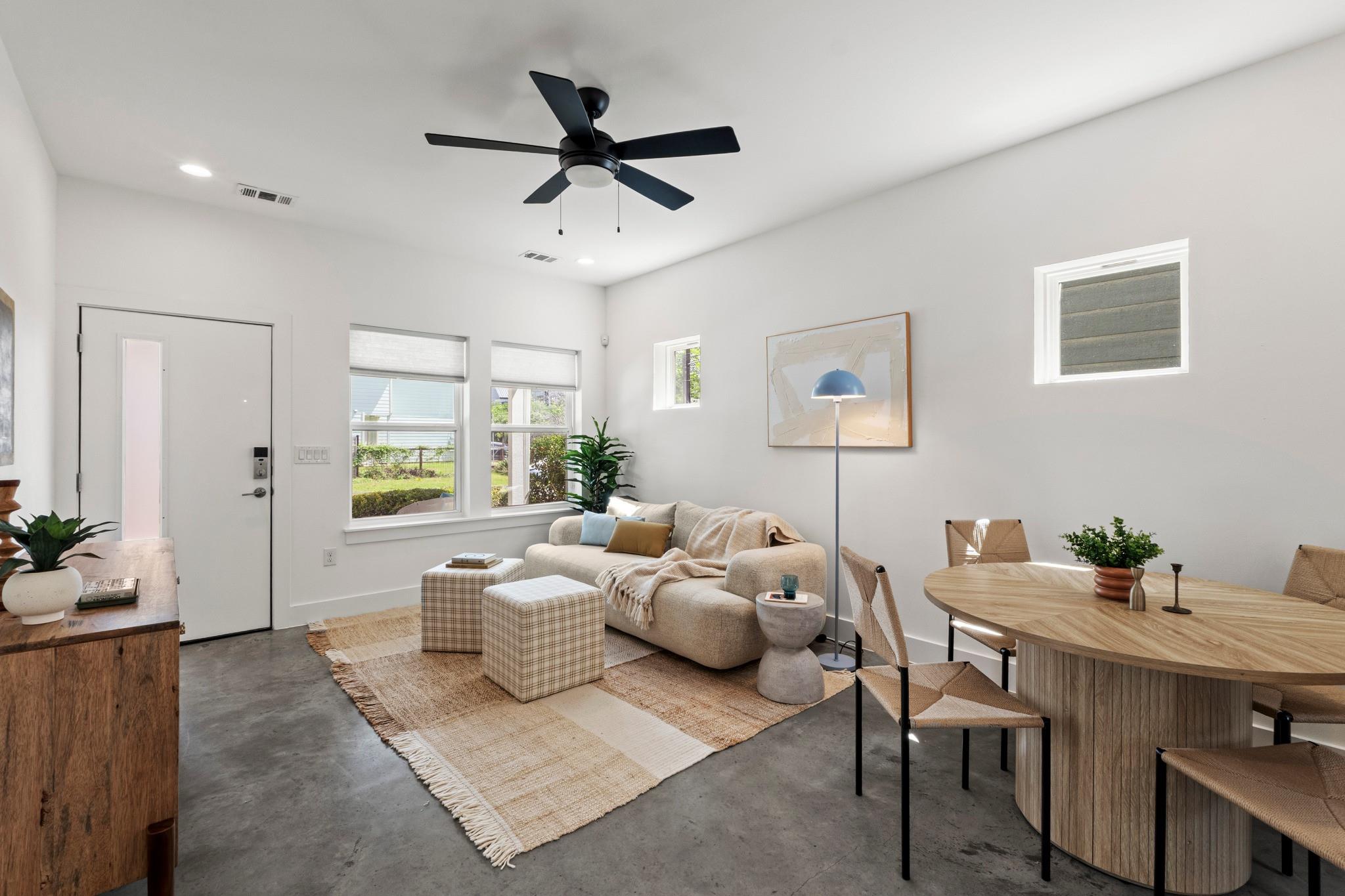 1112 Linden St # B, Austin, TX 78702