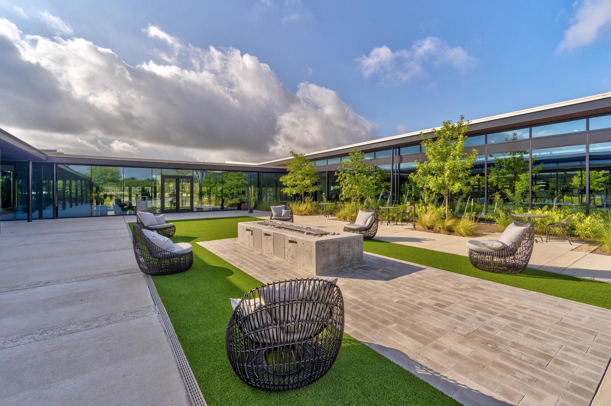 7504 Chesapeake Rail Ln # 153, Austin, TX 78744