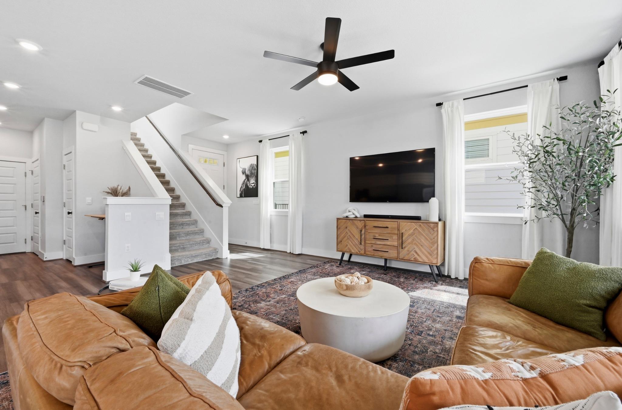 7504 Chesapeake Rail Ln # 153, Austin, TX 78744