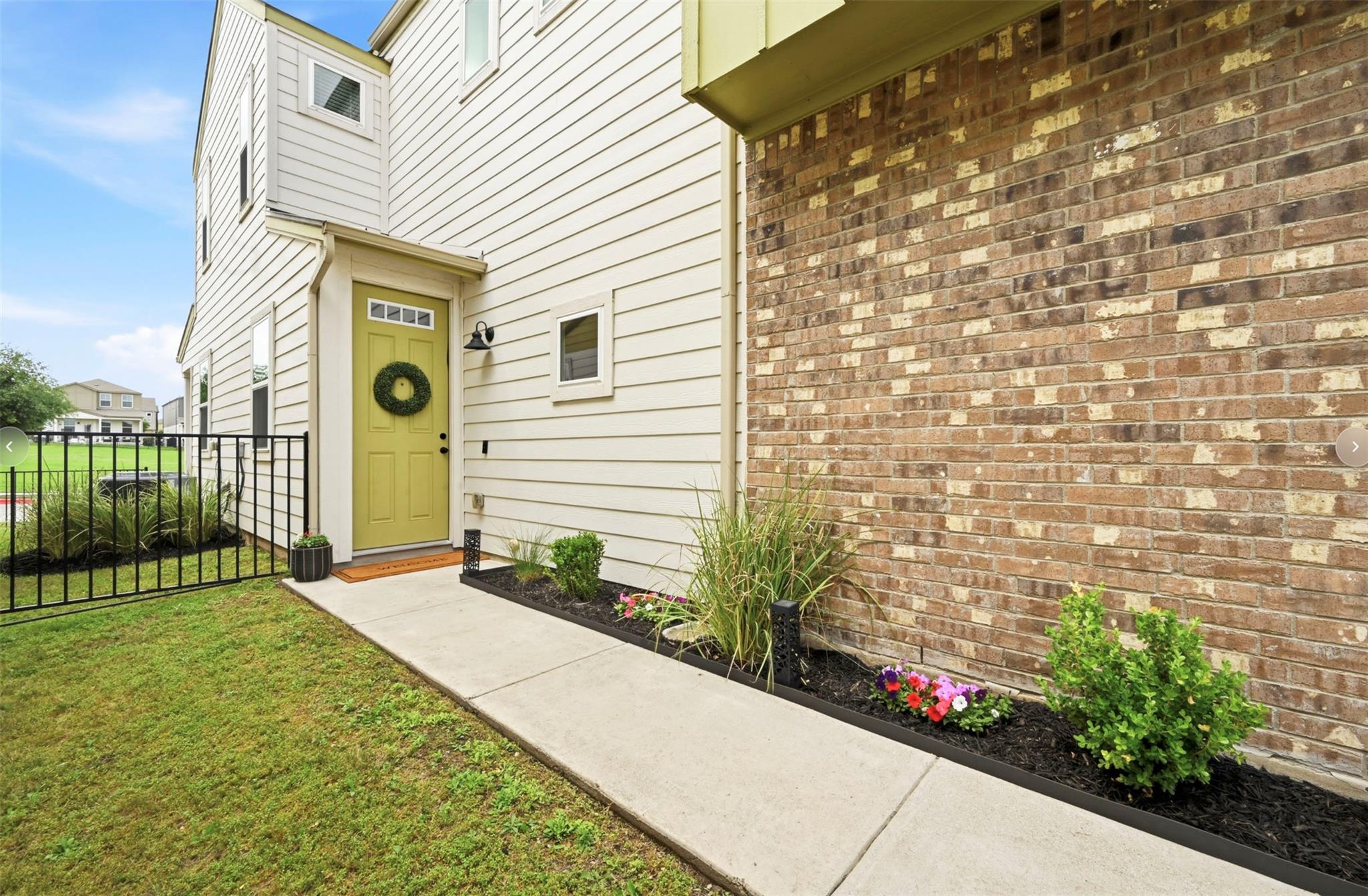 7504 Chesapeake Rail Ln # 153, Austin, TX 78744