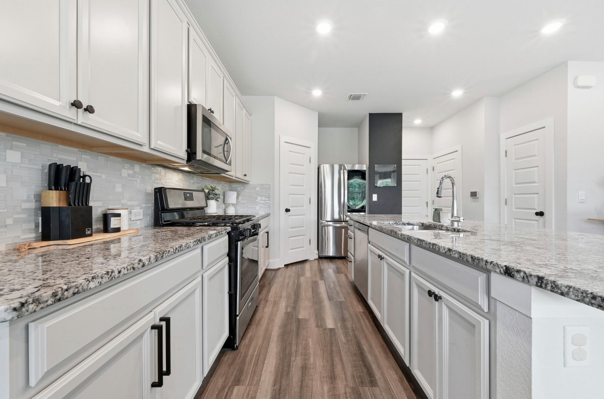 7504 Chesapeake Rail Ln # 153, Austin, TX 78744