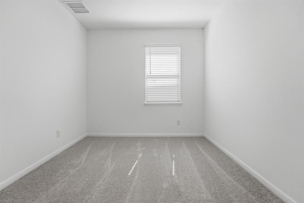 201 Betsy Rd, Hutto, TX 78634