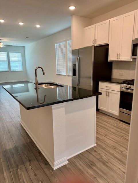 201 Betsy Rd, Hutto, TX 78634