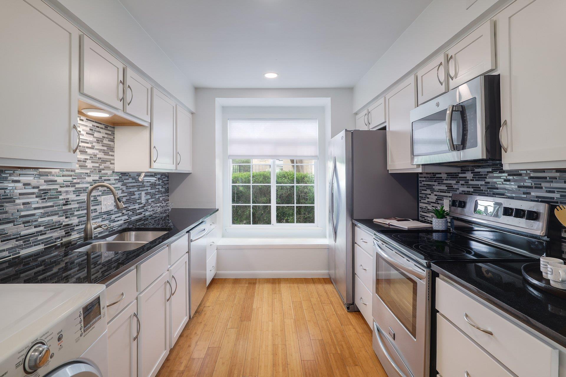 6628 E Hill Dr, Austin, TX 78731