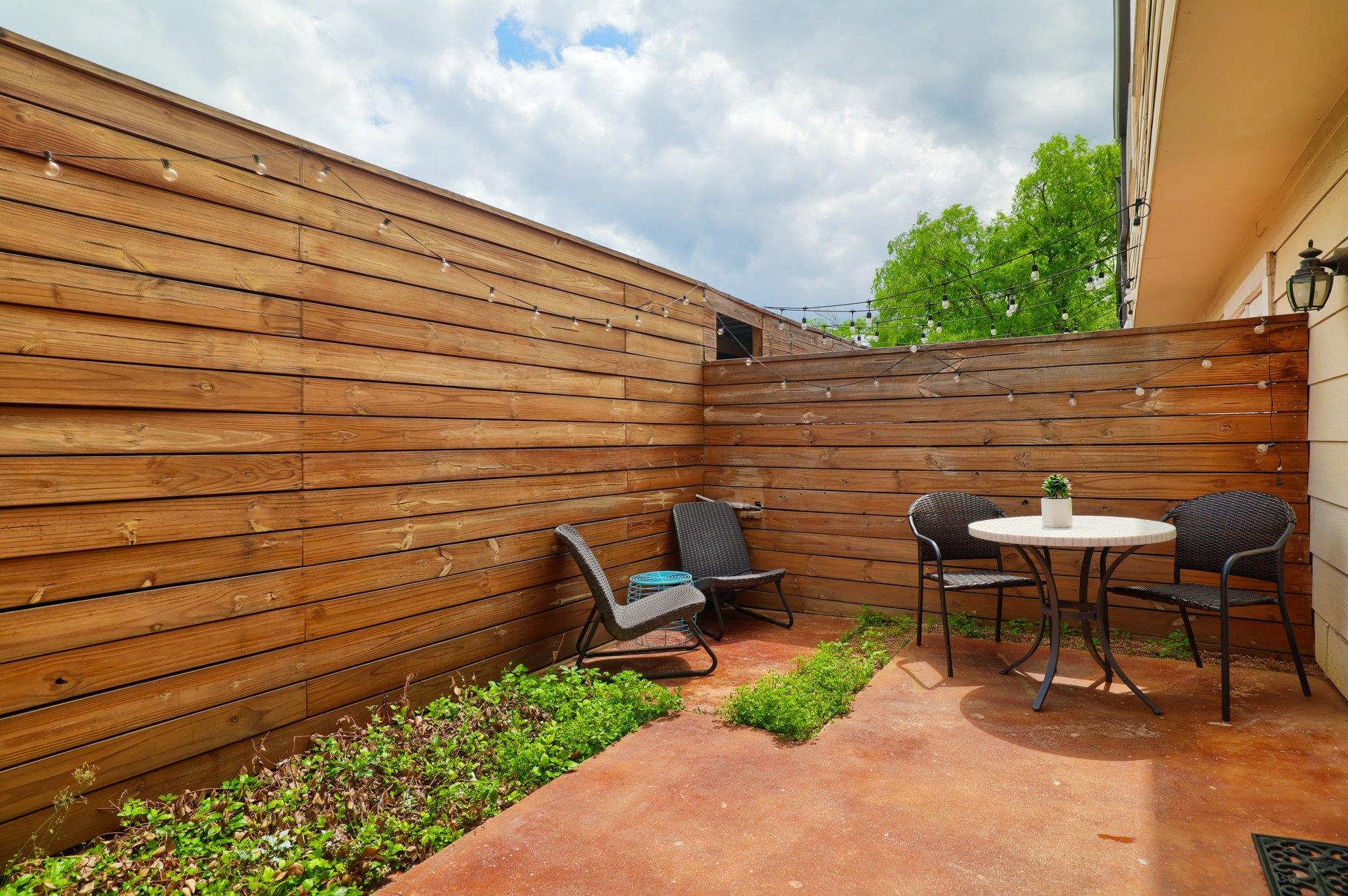 6628 E Hill Dr, Austin, TX 78731