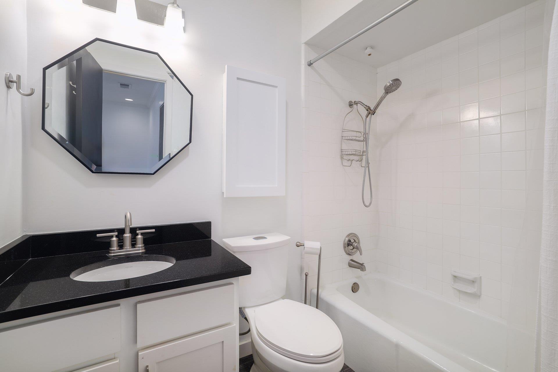 6628 E Hill Dr, Austin, TX 78731