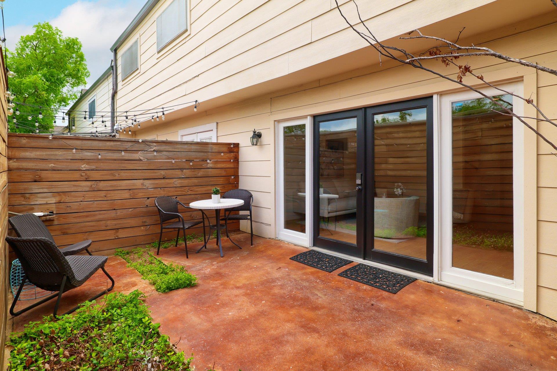 6628 E Hill Dr, Austin, TX 78731