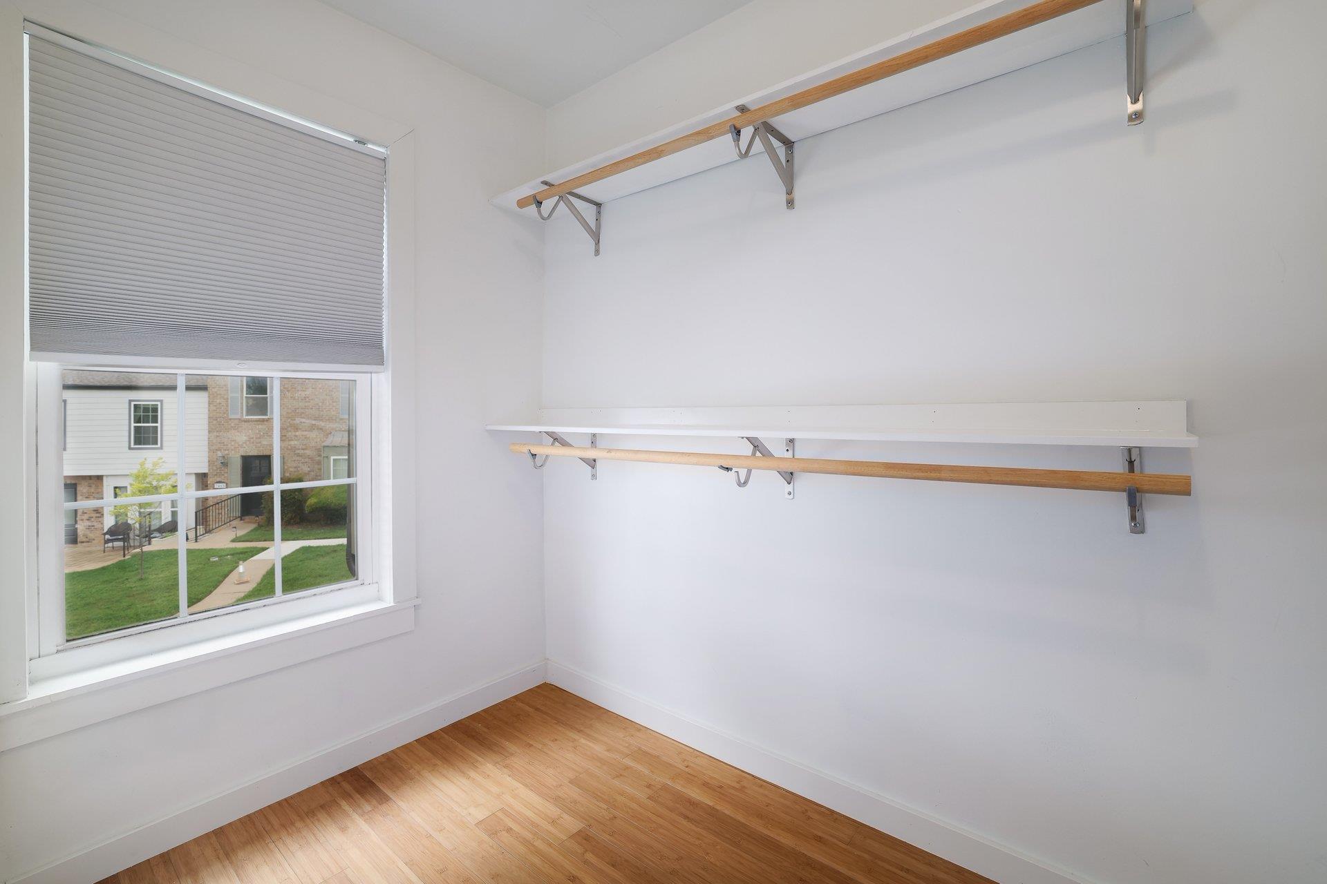 6628 E Hill Dr, Austin, TX 78731