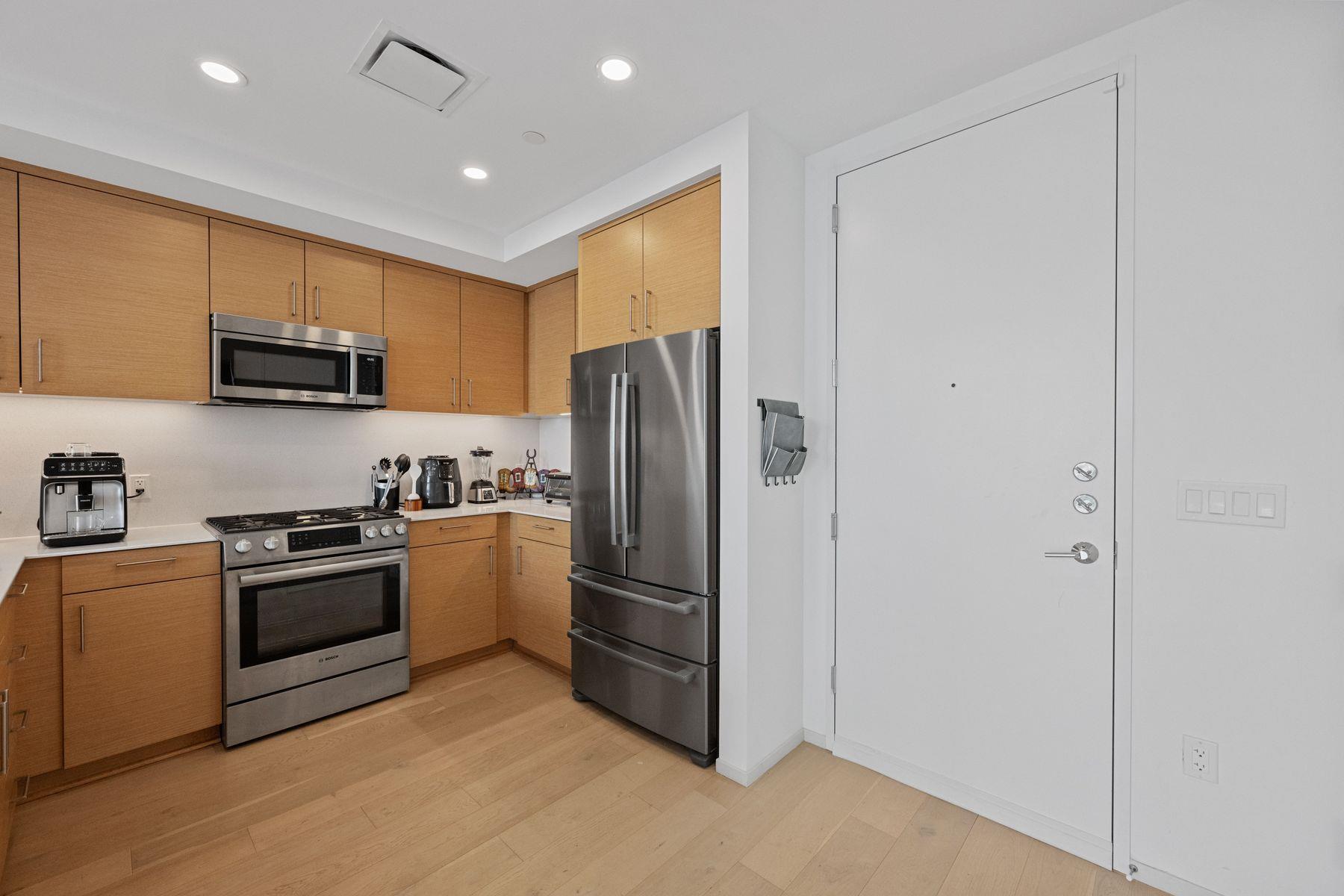 301 West Ave # 2902, Austin, TX 78701